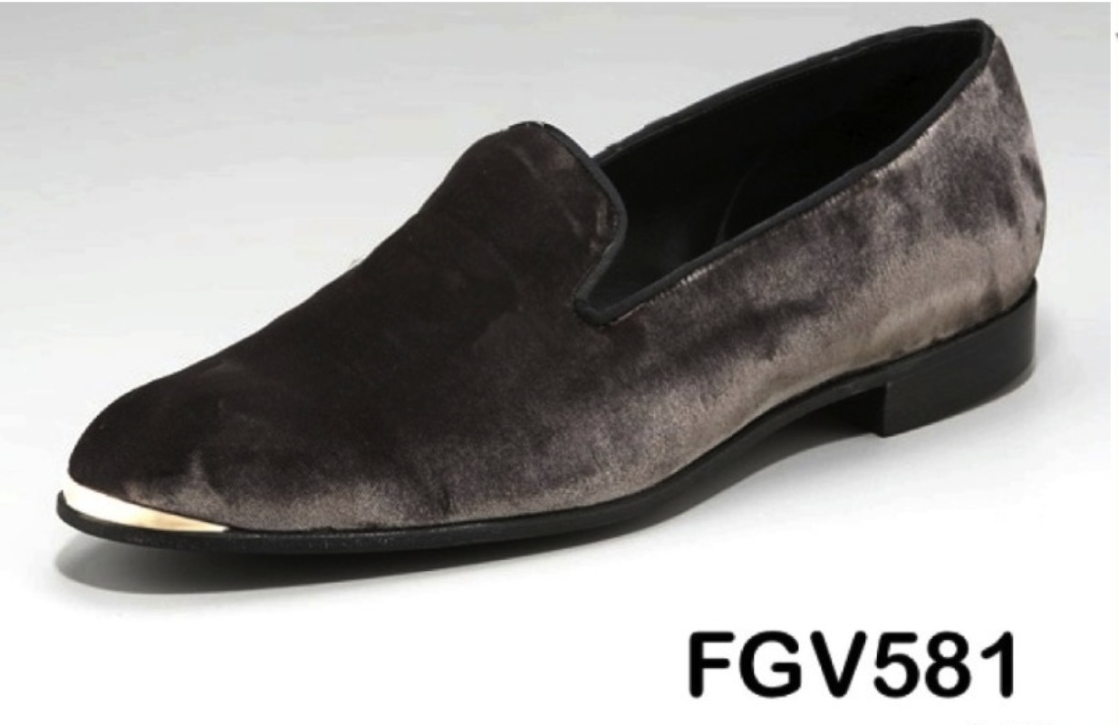velvet-slippers-2015-stocks