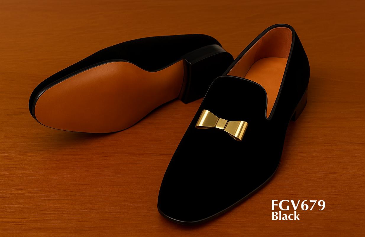 black-velvet+shoe+gold+buckle pump shoe